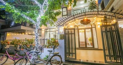 Sea Breeze Villa FLC sang trá»ng gáș§n biá»n cĂł bá» bÆĄi