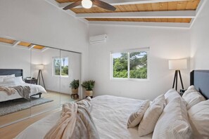 1 camera, una scrivania, ferro/asse da stiro, Wi-Fi gratuito