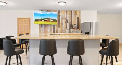 Charming 5-bedroom, 3-bathroom ranch home