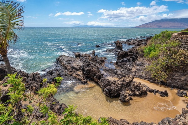 Tæt på stranden, liggestole, badehåndklæder
