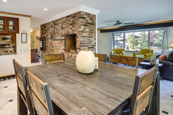 Dining - Spacious Reno Vacation Rental ~ 3 Mi to MidTown! (Reno)