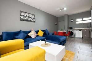 Apartment | Living area