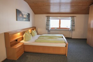 1 dormitorio, Internet, ropa de cama