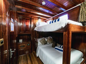 Superior Cabin - Akoya Pearl  (Dhigurah)