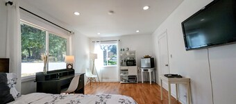 Mountain view/Ranch/orchard