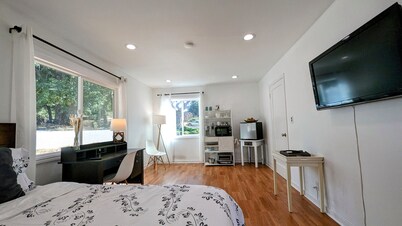 Mountain view/Ranch/orchard