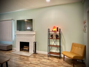 Interior - 2 Bedrooms Sleeps 8 (South Bend)