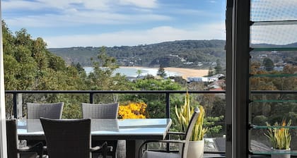 Copa Beach Vista- Stunning Ocean & Beach Views, walking distance to Sand