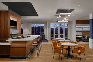 Frühstück und Abendessen