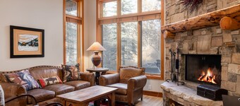Townhome Close to Dining & Trails | Private Hot tub | Great Pricing!