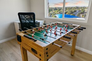 Spielezimmer