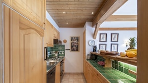 Unclassified image, 4 of 20, button - Charming centrally located apartment (Verbier)