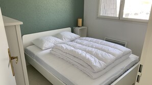 Unclassified image, 2 of 17, button - F2 Apartment near beach with parking and pets allowed (Fort-Mahon-Plage)