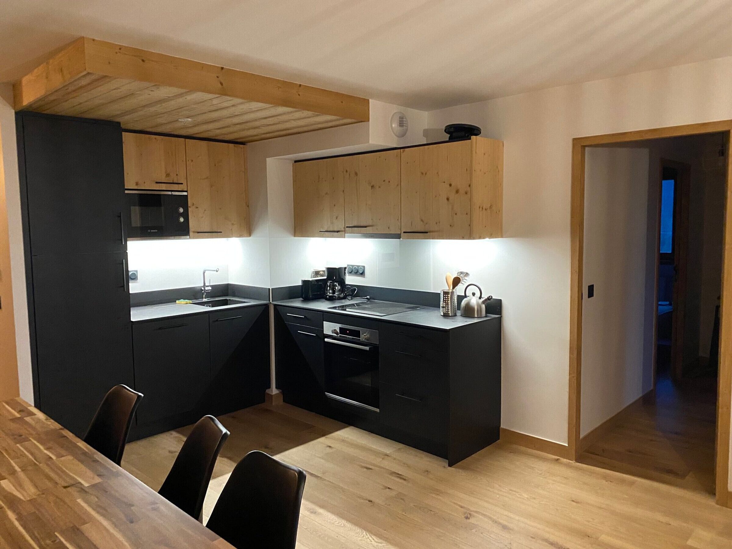 Fridge, microwave, dishwasher