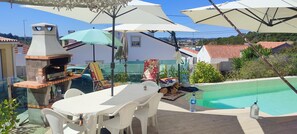 Outdoor dining - Nazaré 2p Studio WSL Experience 2026 (Leiria)
