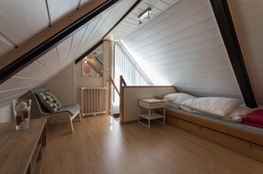 2 habitaciones y cuna de viaje
