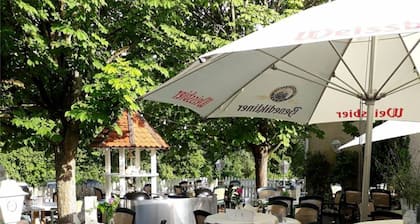 Hotel-Restaurant Schöne Aussicht