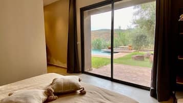Vila Keluarga | Kamar mandi | Pengering rambut, jubah mandi, handuk, dan sabun