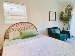 1 chambre, bureau, fer et planche à repasser, Wi-Fi gratuit