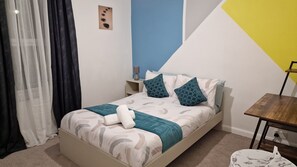 House | 2 bedrooms, iron/ironing board, free WiFi, bed sheets