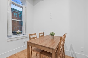 Exterior - Race Street Apartment by Airriva (Cincinnati)