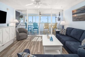 TV - Atlantis Oasis - Ocean Front! (Ocean City)