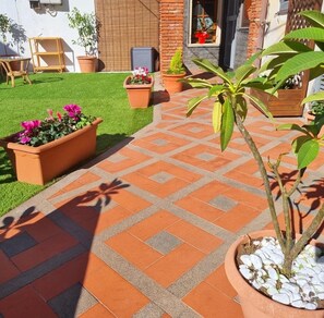 Exterior detail - 2 Bedroom Apartment in Catania (Catania)