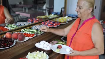 Desayuno buffet incluido todos los días