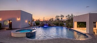 Scottsdale Luxury Villa Pool, Hot Tub, & Games
