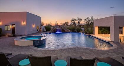 Scottsdale Luxury Villa Pool, Hot Tub, & Games