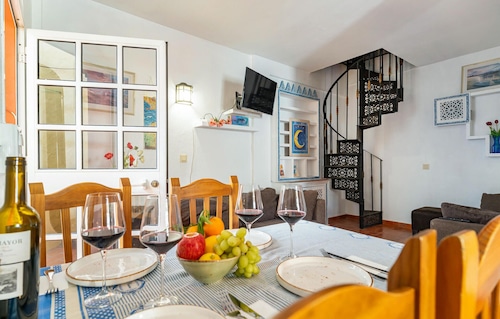 4 bedroom cozy home in Facinas