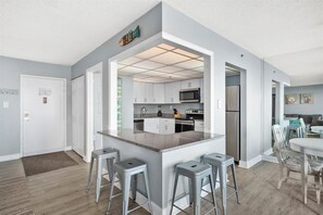 Fridge, microwave, oven, stovetop - 2 Bedroom Condo in the Capri with Side Ocean Views & Indoor Pool (Ocean City)