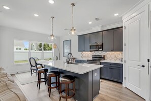 House, 4 Bedrooms | Private kitchen - 22811 Ann Miller - Saltwater Solace 4 Bedroom Home by RedAwning (Panama City Beach)