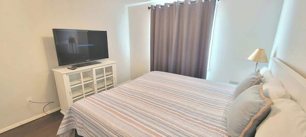 Condo, Multiple Beds, Balcony