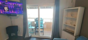 Appart'hÎtel, plusieurs lits, balcon | Intérieur