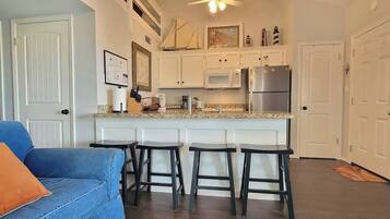 Kondominium, Beberapa Tempat Tidur, balkon | Interior