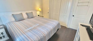 2 habitaciones, decoración personalizada y muebles diferentes