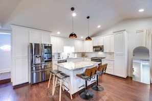 House (5 Bedrooms) | Interior - 5 Mi to Dtwn Austin: Vibrant Home w/ Patio (Austin)