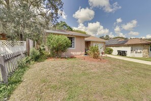 House (3 Bedrooms) | Interior - Orlando Home: 6 Mi to Universal! (Orlando)