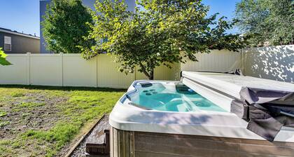 South Salt Lake Home w/ Hot Tub: 7 Mi to Downtown