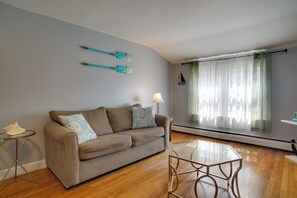 Apartment (1 Bedroom) | Interior