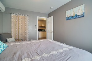 Apartment (1 Bedroom) | Interior