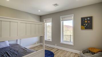 Villa (4 Bedrooms) | Interior