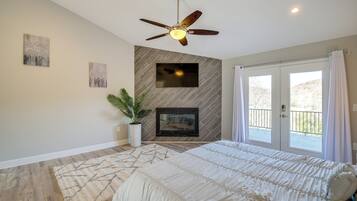 Villa (4 Bedrooms) | Interior