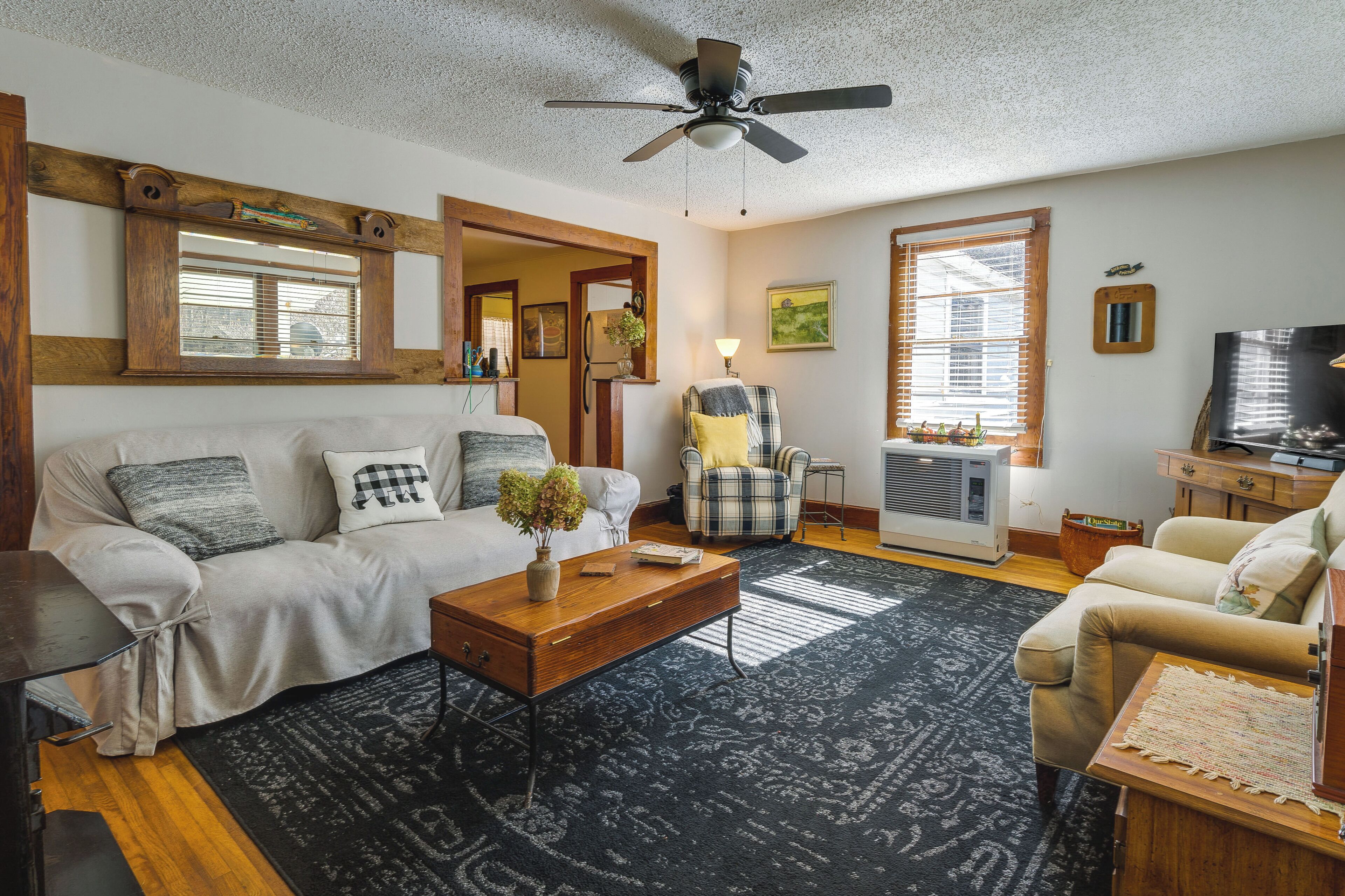 House (3 Bedrooms) | Front of property