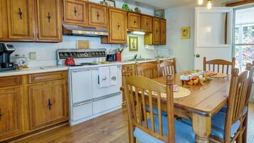 Nhà (3 Bedrooms) | Nội thất