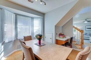 House (4 Bedrooms) | Interior - North Charleston Home Near Shopping & Dining! (North Charleston)