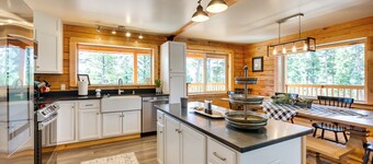 Private Ski-out Angel Fire Cabin: Wraparound Porch