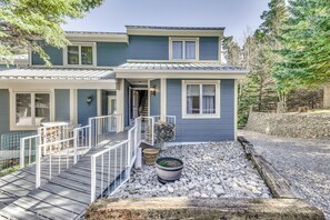 Interior - Cloudcroft Home w/ Fireplace Near Downtown! (Cloudcroft)