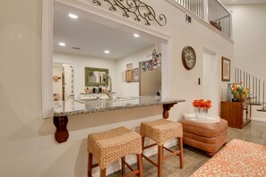 Interior - Updated Granbury Home in Historic District! (Granbury)